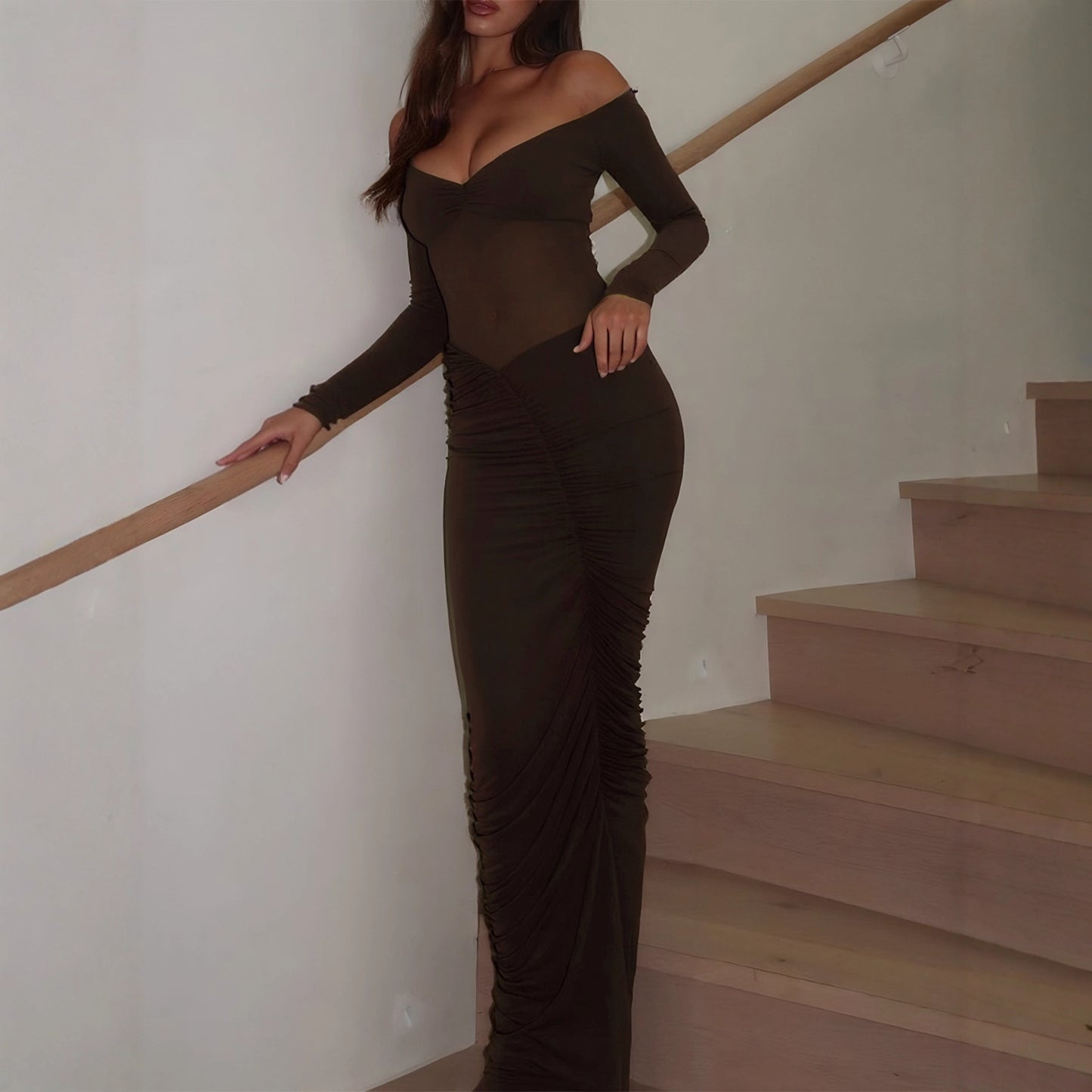 Rochie de seară plisată, fără cusături, cu mâneci lungi