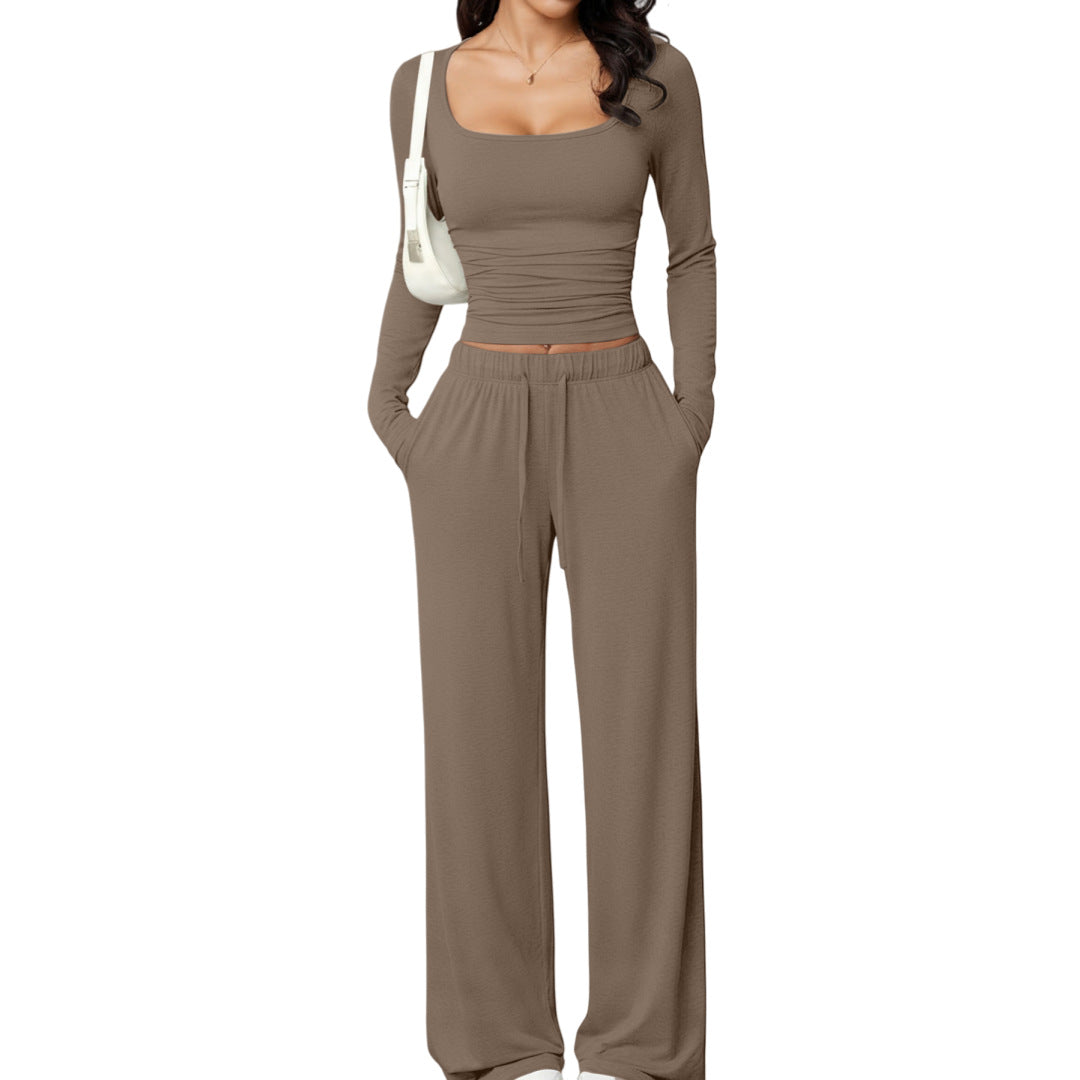 Set pantaloni casual pentru femei și top scurt cu mânecă lungă și guler pătrat.