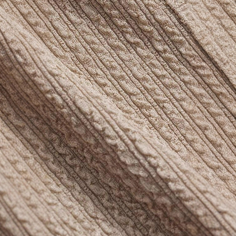 Textură tricotată cu un top îndrăzneț